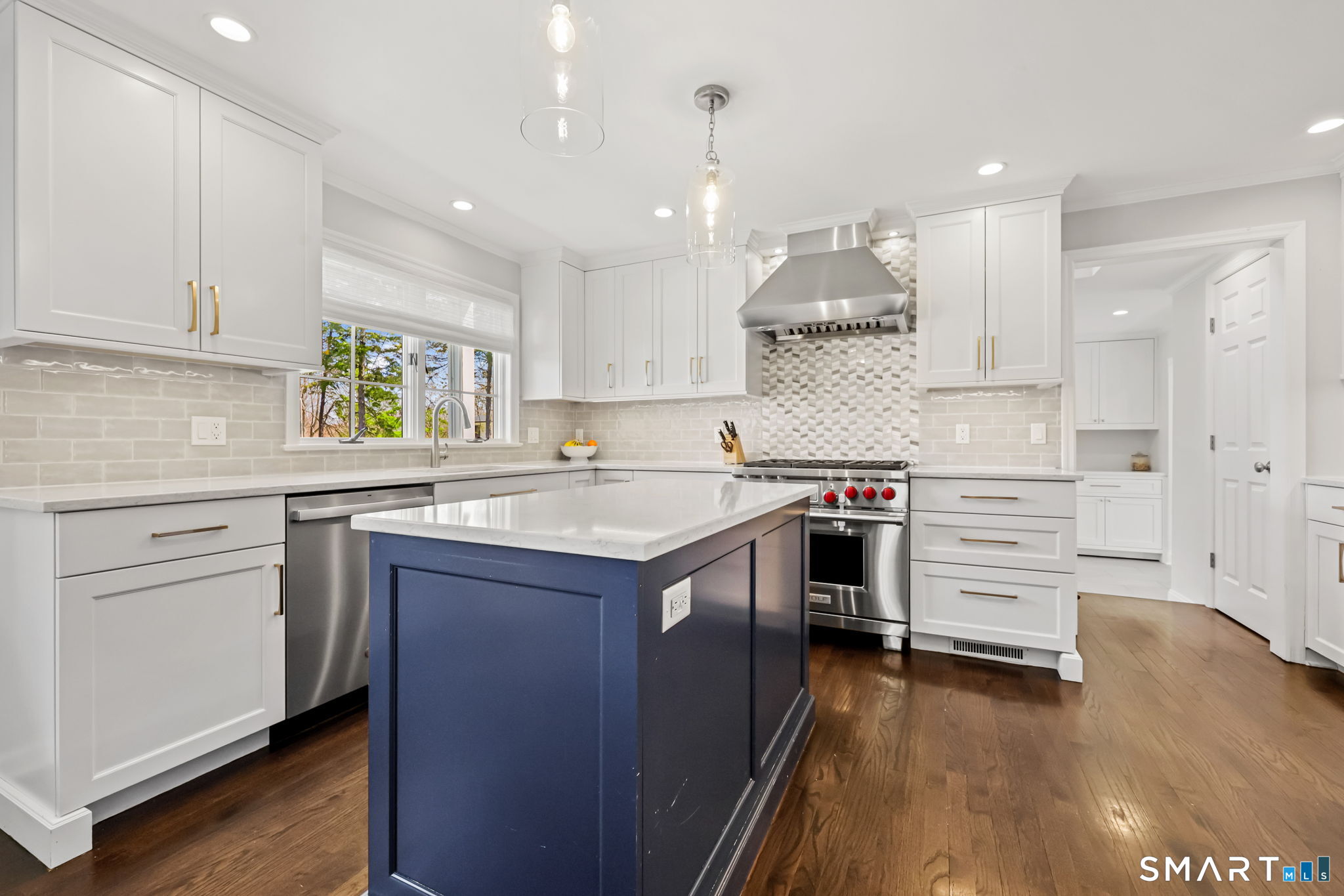 40 Shadow Lane New Canaan CT 06840