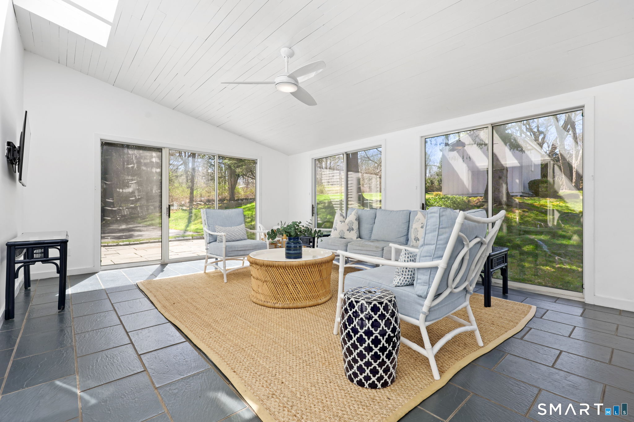 40 Shadow Lane New Canaan CT 06840