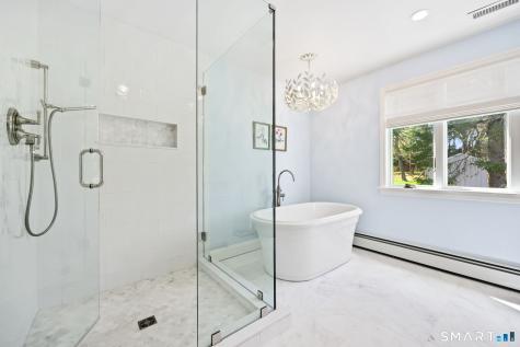 40 Shadow Lane New Canaan CT 06840