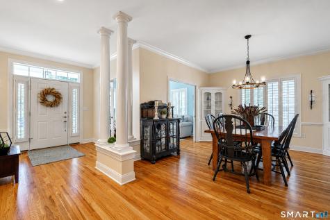 10 Crestview Drive Middlefield CT 06481