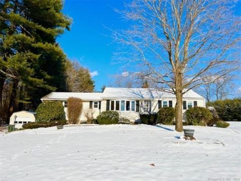 106 Hartford Avenue East Granby CT 06026