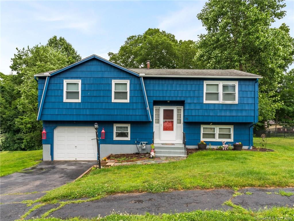 25 Sunrise Hill Meriden CT 06451