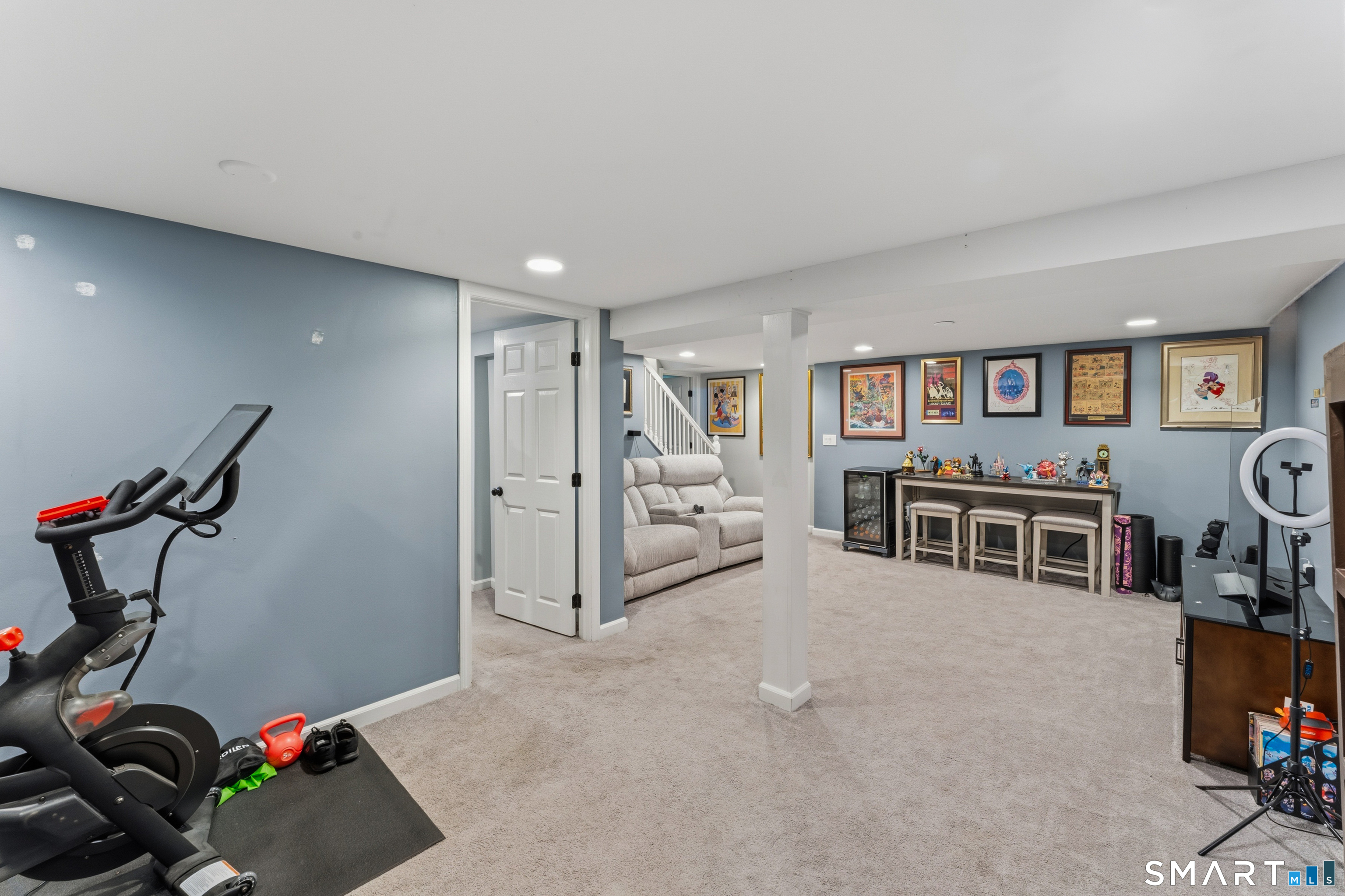 17 Greenbriar Lane Newtown CT 06470