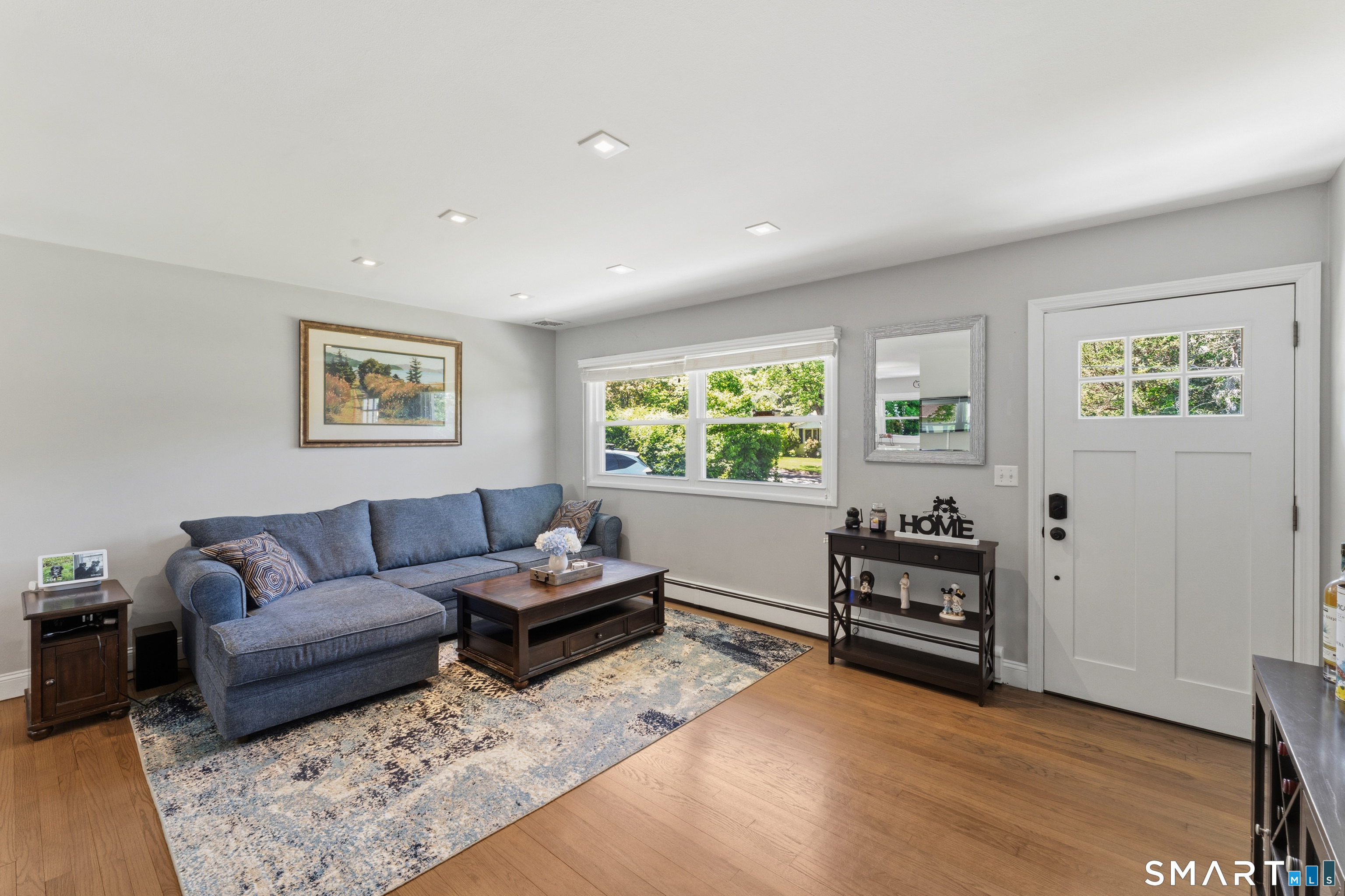 17 Greenbriar Lane Newtown CT 06470