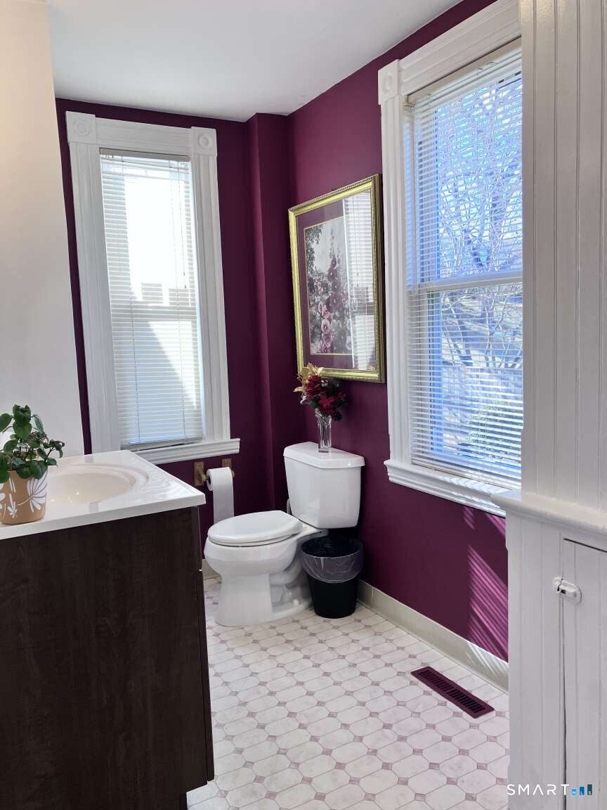 294 Church Street Guilford CT 06437