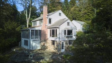 136 Lyons Plain Road Weston CT 06883