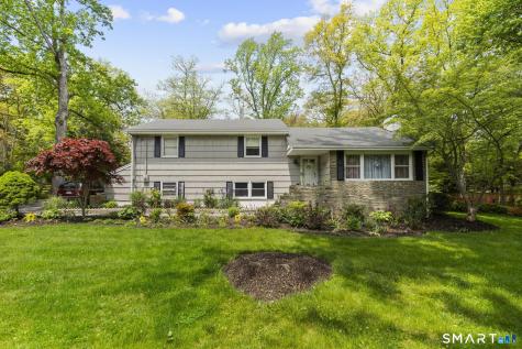 21 Redcoat Road Norwalk CT 06850