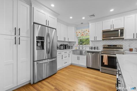 21 Redcoat Road Norwalk CT 06850