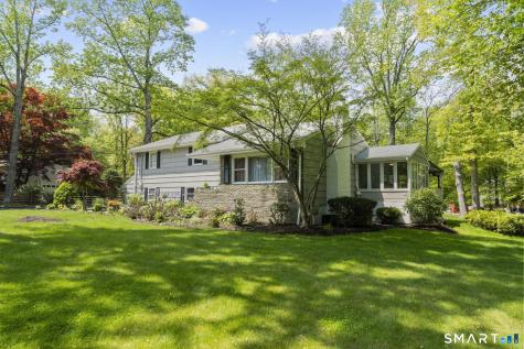 21 Redcoat Road Norwalk CT 06850
