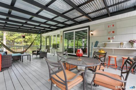 21 Redcoat Road Norwalk CT 06850