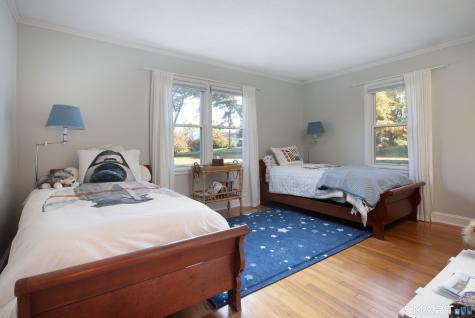 32 Red Bird Lane Salisbury CT 06039
