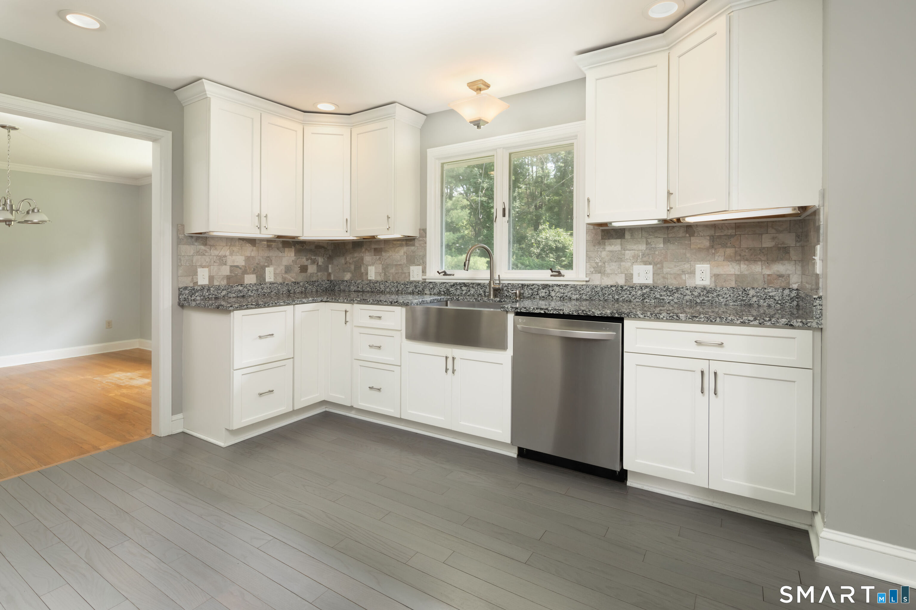 32 Red Bird Lane Salisbury CT 06039