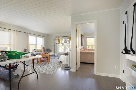 32 Red Bird Lane Salisbury CT 06039