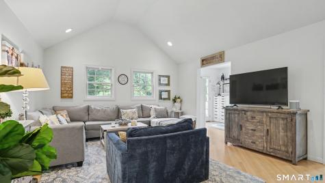 81 Trails End Road Weston CT 06883