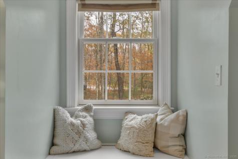 74 Erdoni Road Columbia CT 06237