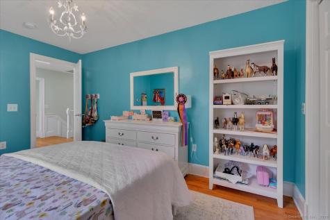 74 Erdoni Road Columbia CT 06237