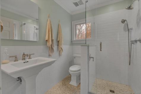 74 Erdoni Road Columbia CT 06237