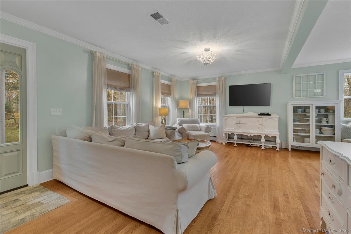 74 Erdoni Road Columbia CT 06237