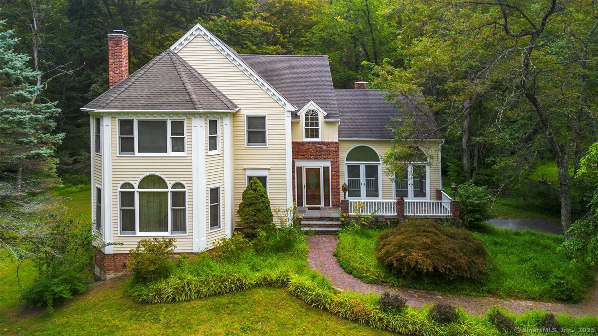 5 Hidden Brook Drive Brookfield CT 06804