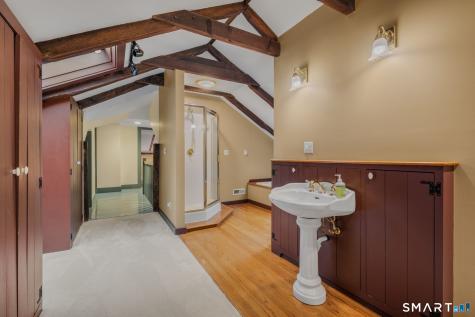365 Winthrop Road Deep River CT 06417