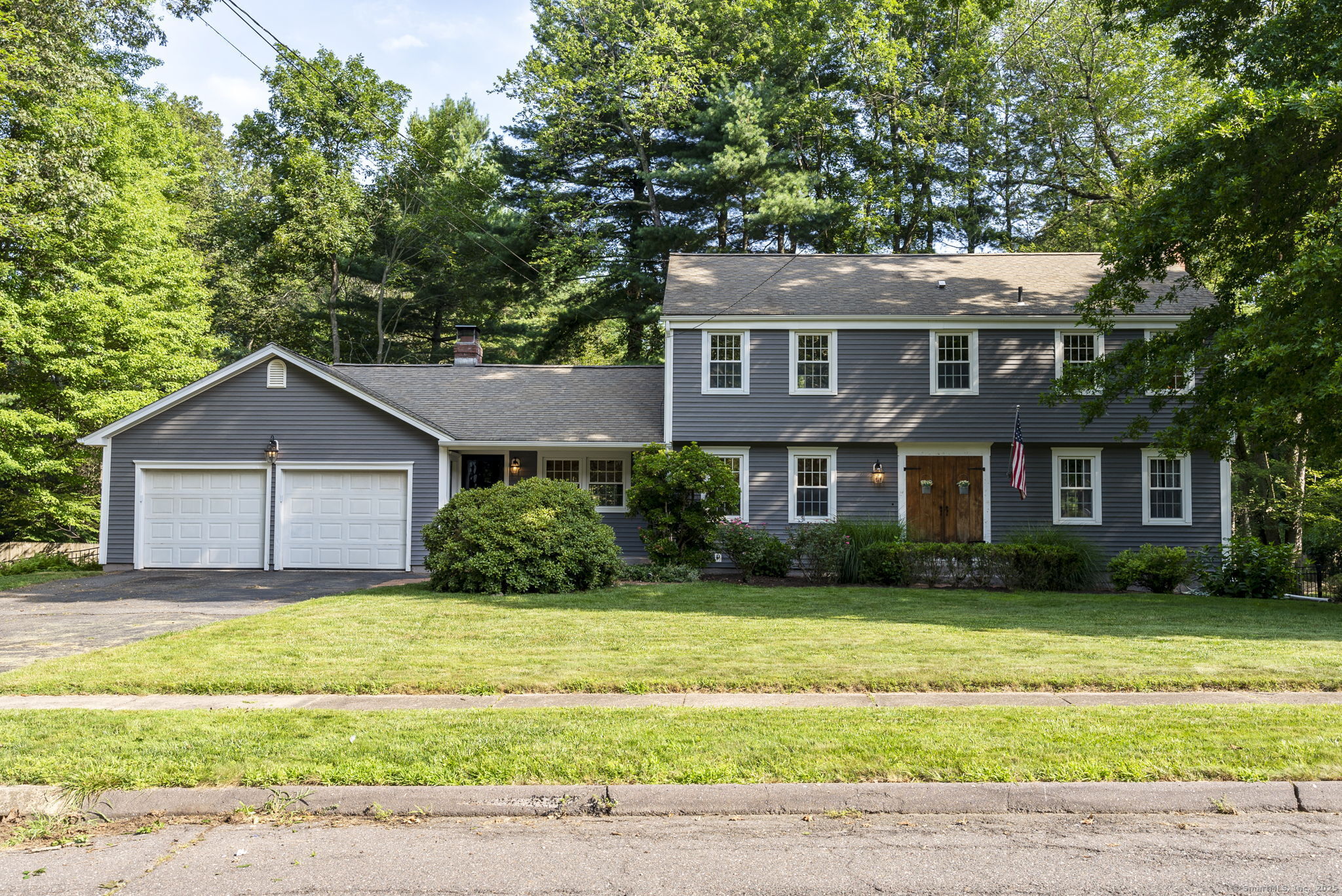 136 Lincoln Drive Glastonbury CT 06033