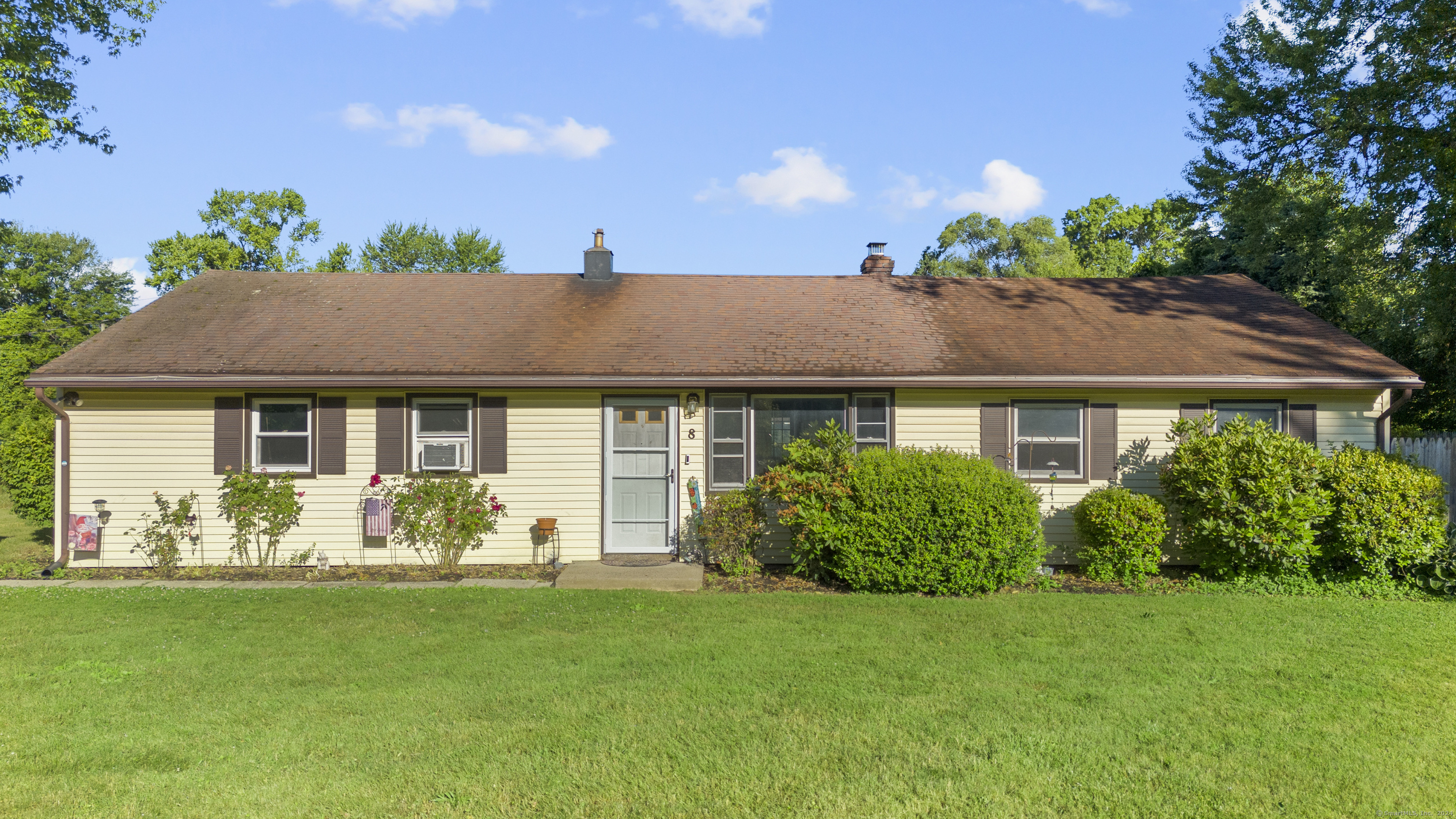 8 Weymouth Drive Enfield CT 06082