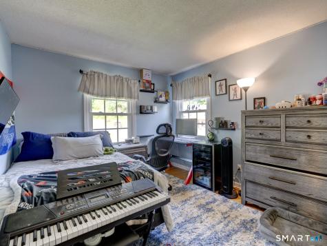 40 Sand Hill Road Bristol CT 06010