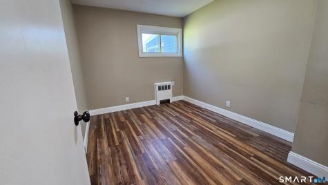32 Riverdale Road Milford CT 06460