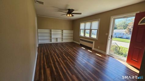 32 Riverdale Road Milford CT 06460