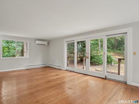 6 New St Extension Wilton CT 06897