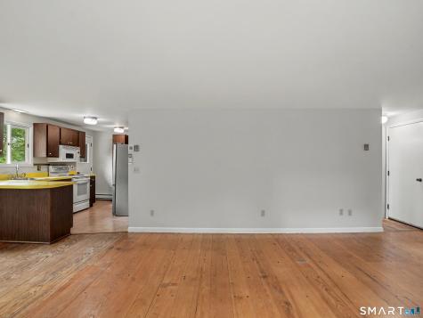 6 New St Extension Wilton CT 06897