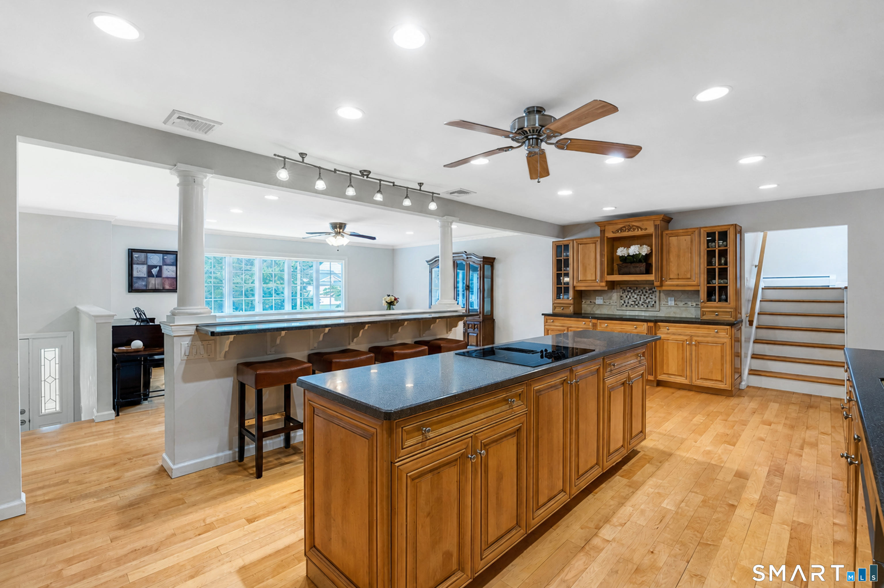 31 Stone Hedge Drive North Haven CT 06473