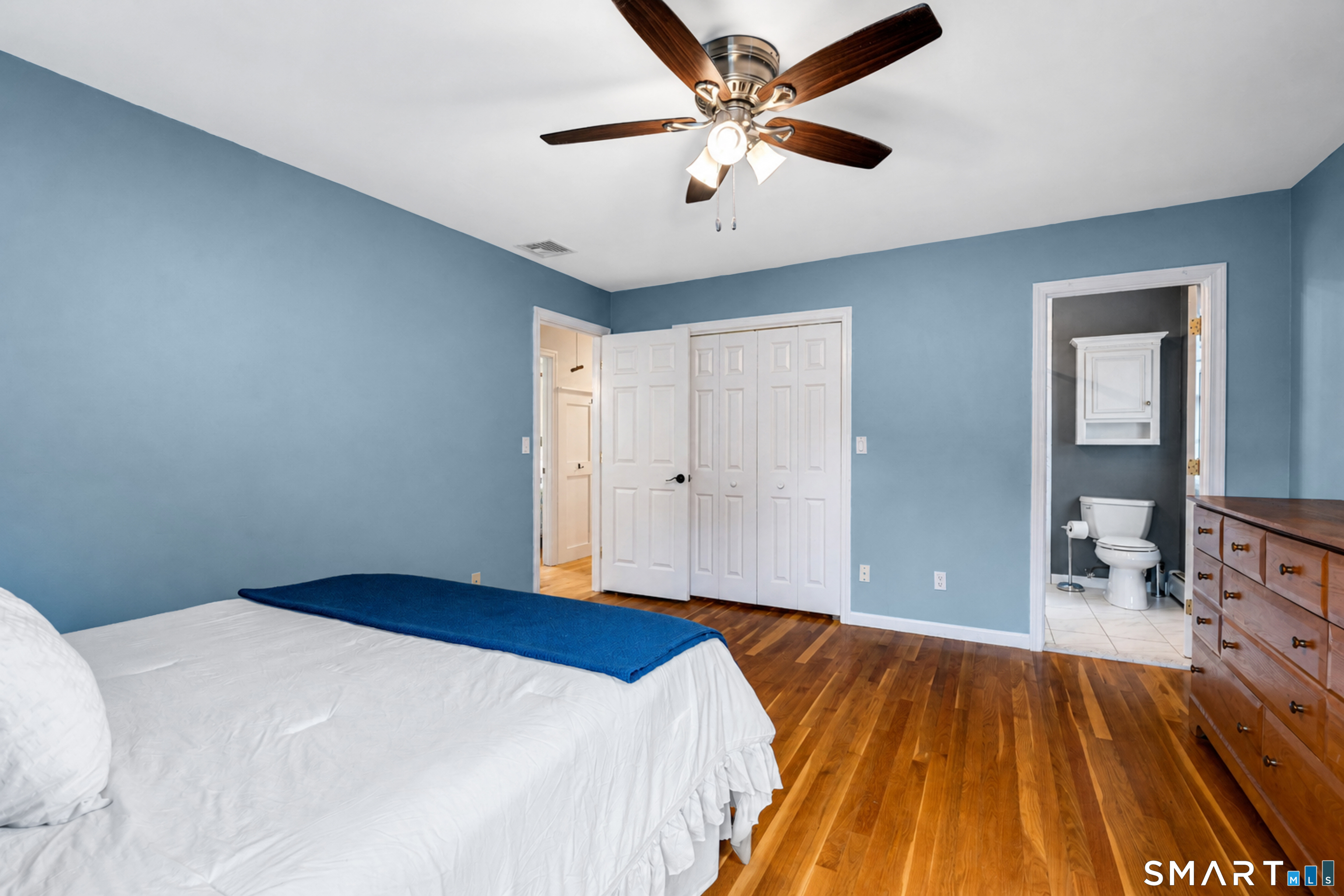 31 Stone Hedge Drive North Haven CT 06473