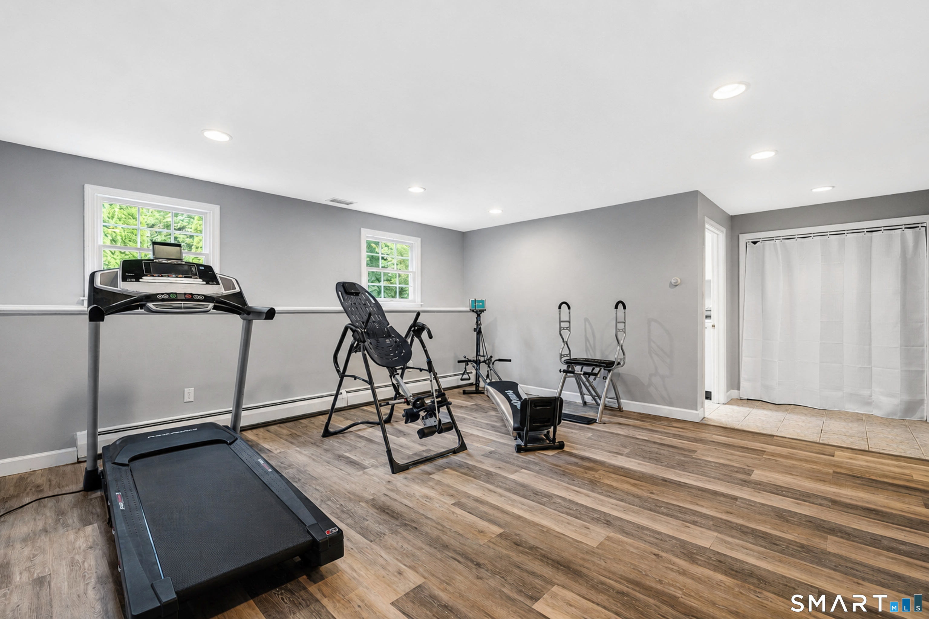 31 Stone Hedge Drive North Haven CT 06473