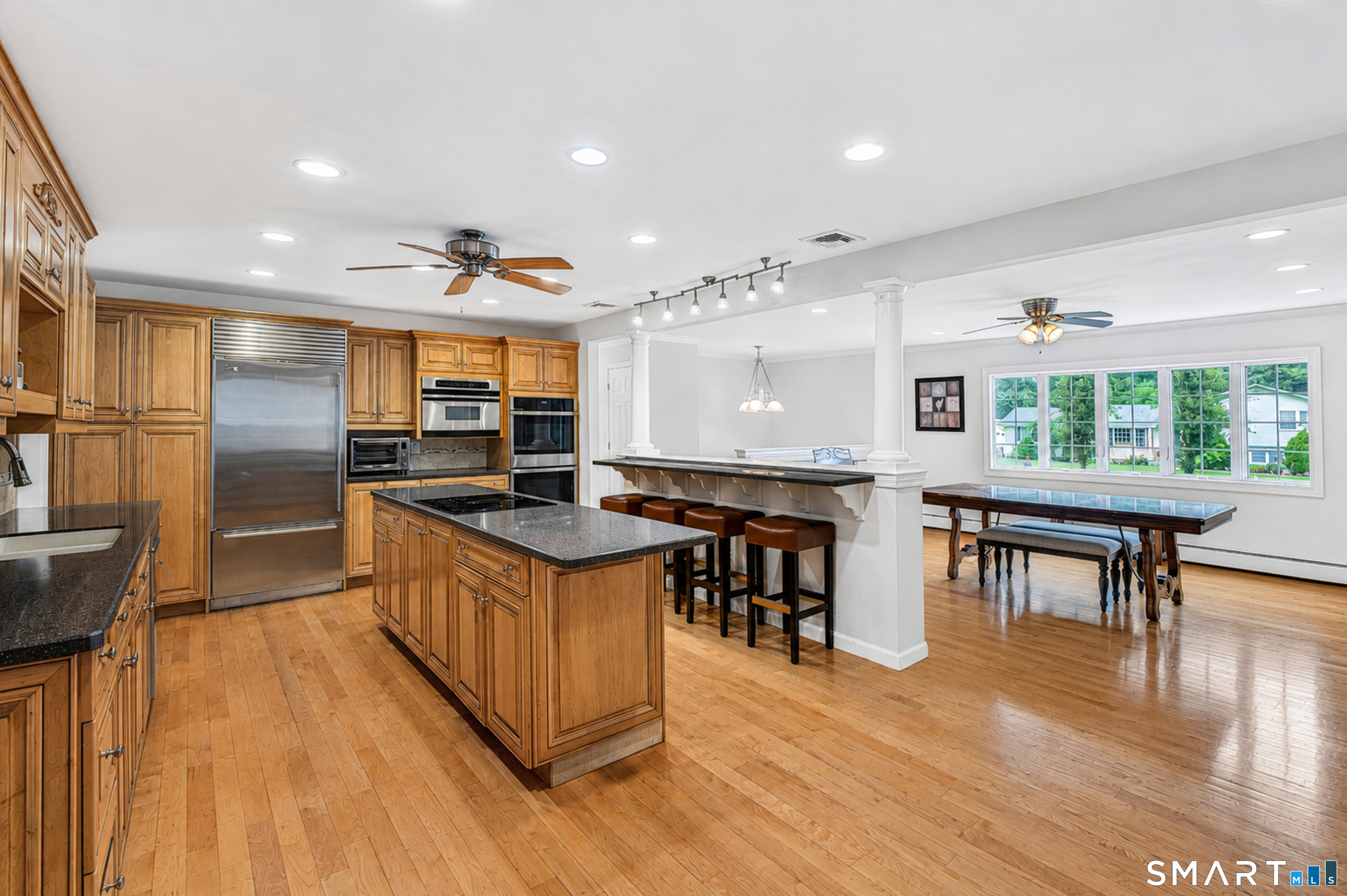31 Stone Hedge Drive North Haven CT 06473