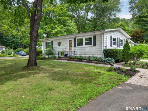 18 Old Forge Road Westbrook CT 06498