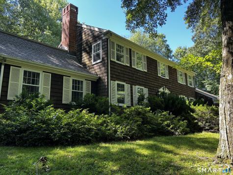 85 Carriage Road Wilton CT 06897
