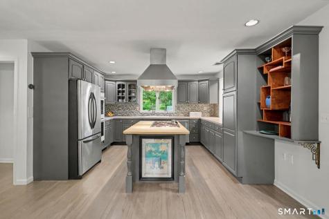 46 Midrocks Drive Norwalk CT 06851