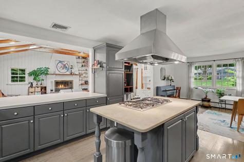 46 Midrocks Drive Norwalk CT 06851