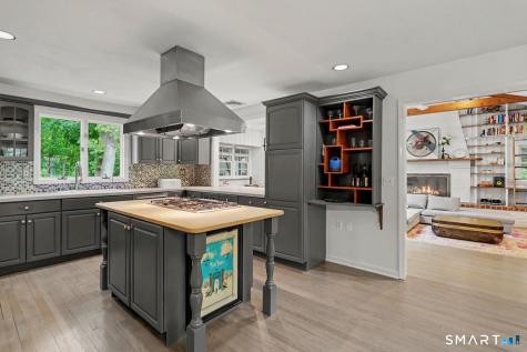 46 Midrocks Drive Norwalk CT 06851
