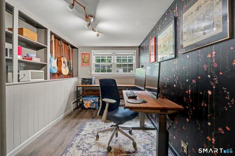 46 Midrocks Drive Norwalk CT 06851