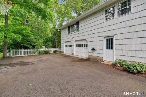 46 Midrocks Drive Norwalk CT 06851
