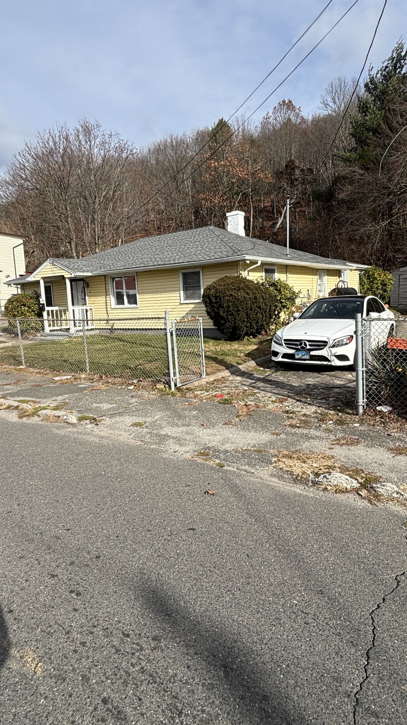 341 Oak Street Waterbury CT 06705