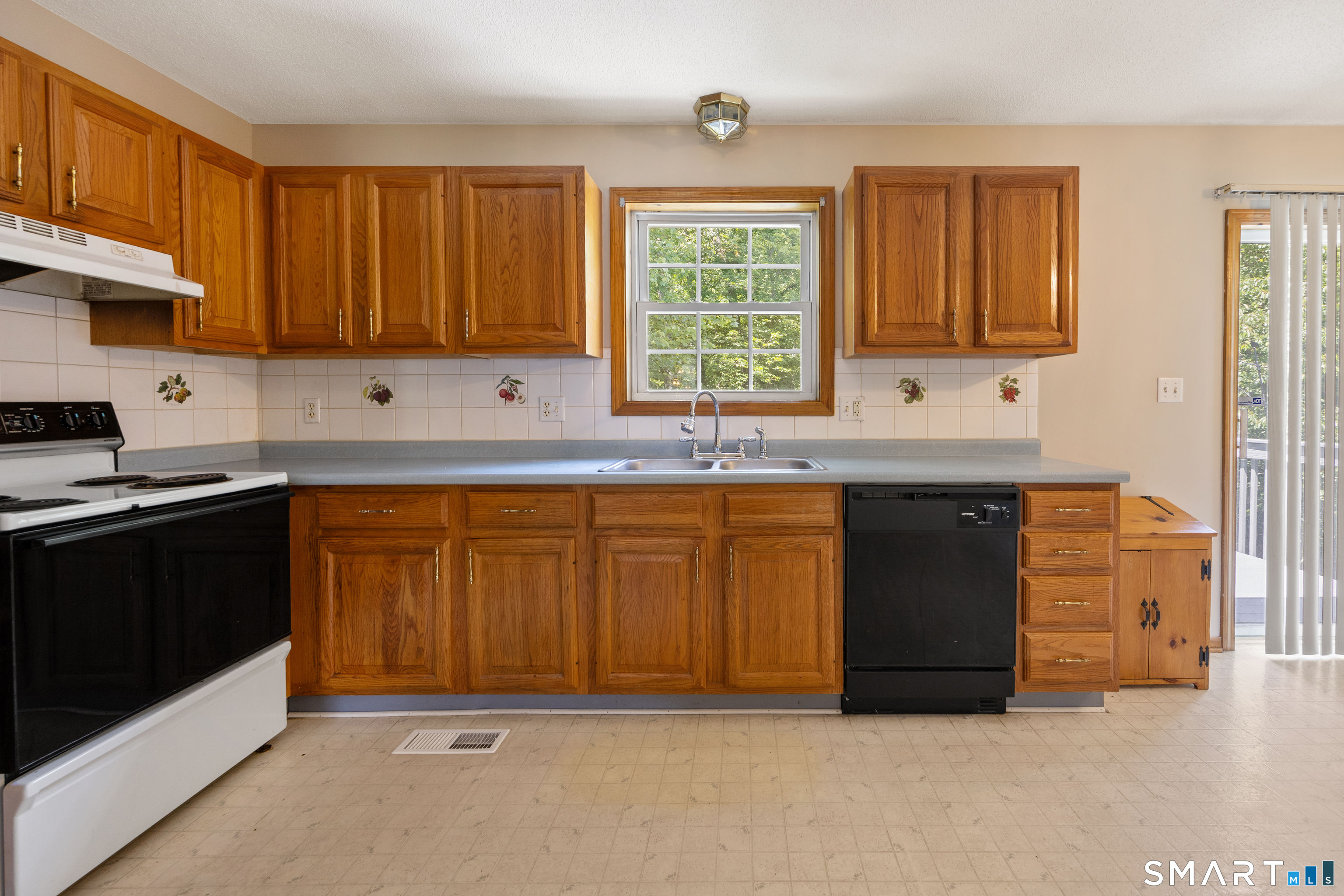8 Plank Road Prospect CT 06712