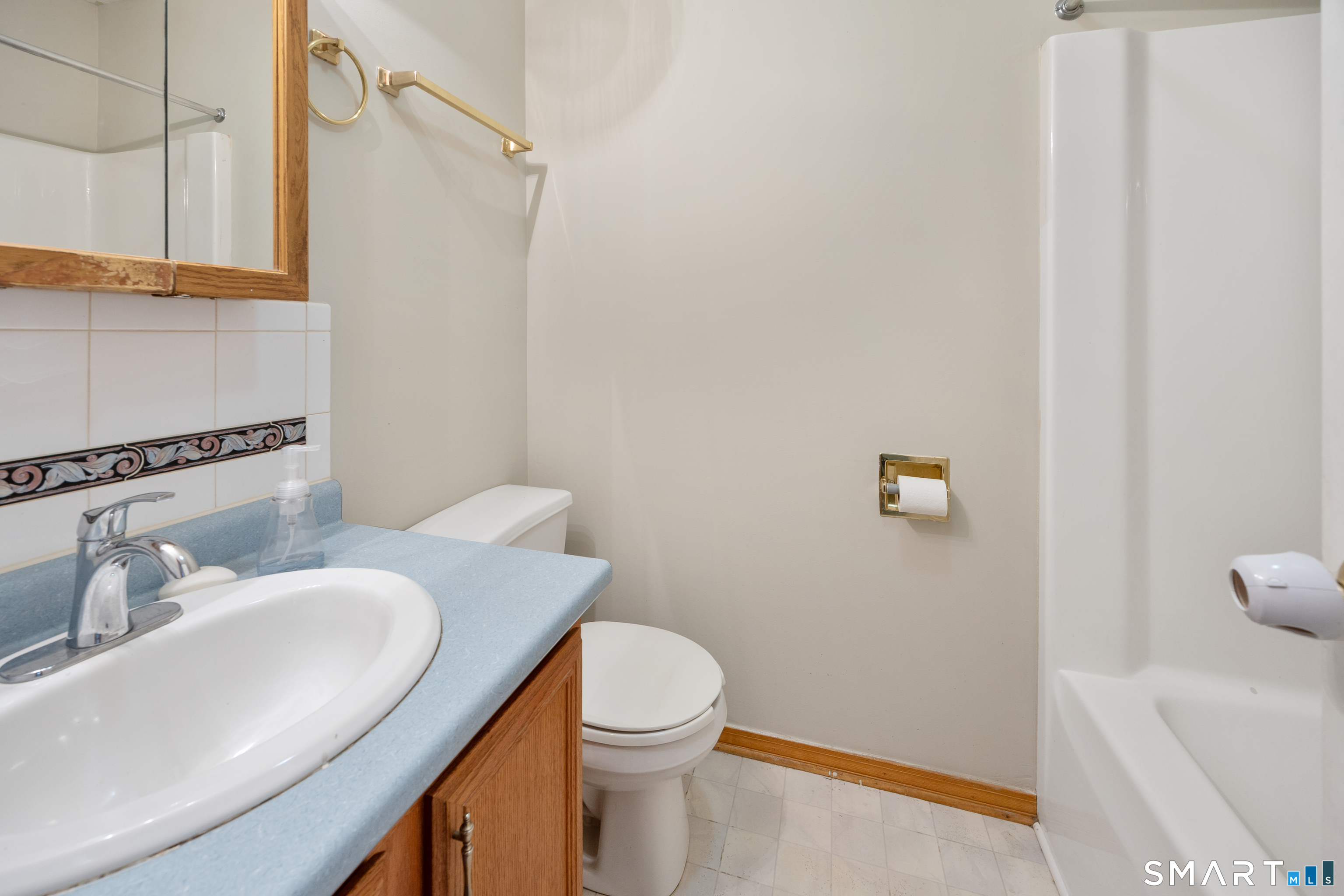 8 Plank Road Prospect CT 06712