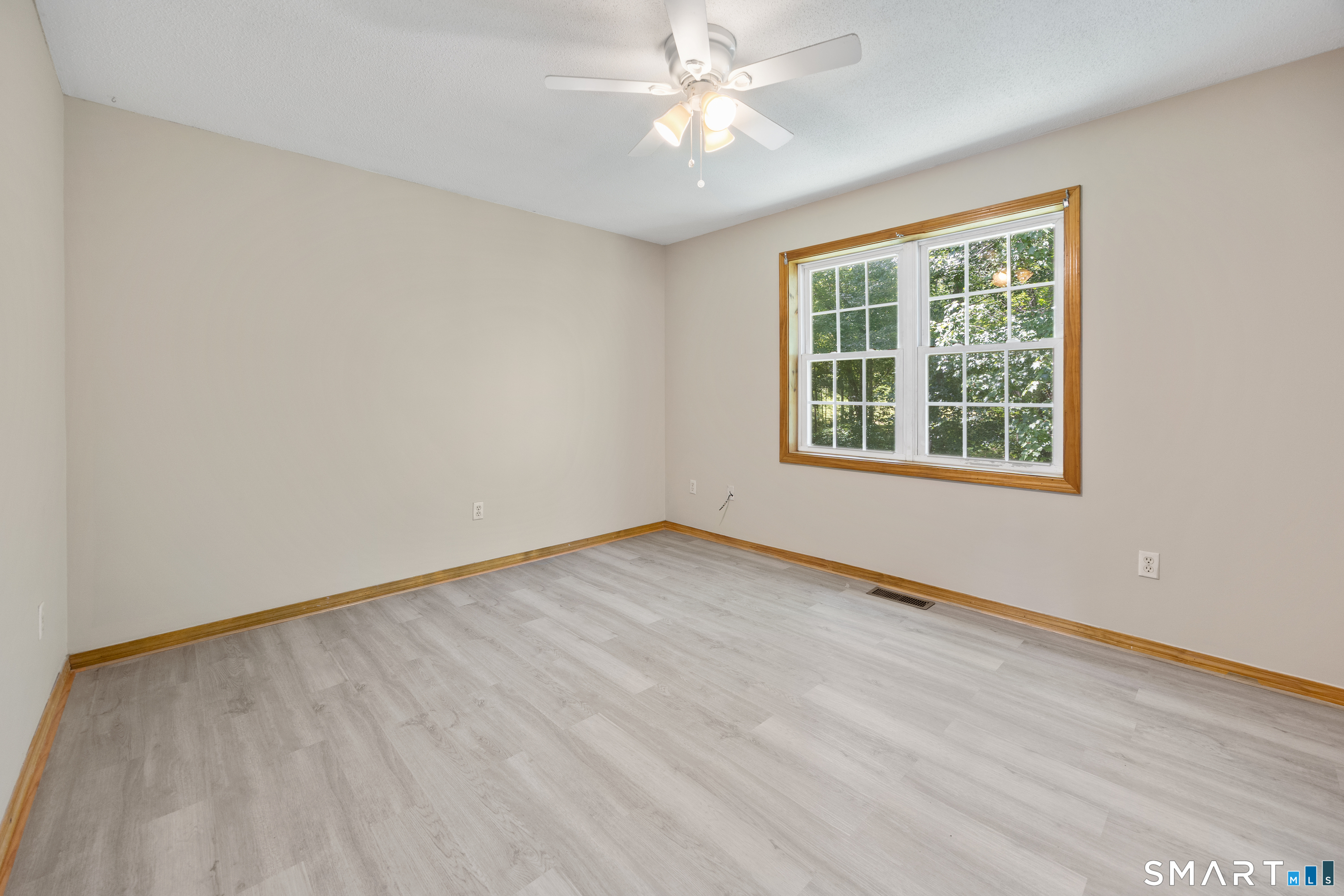 8 Plank Road Prospect CT 06712