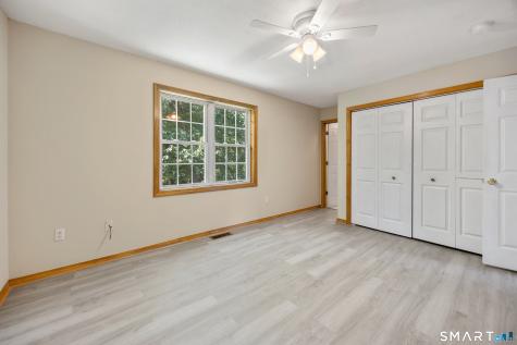 8 Plank Road Prospect CT 06712