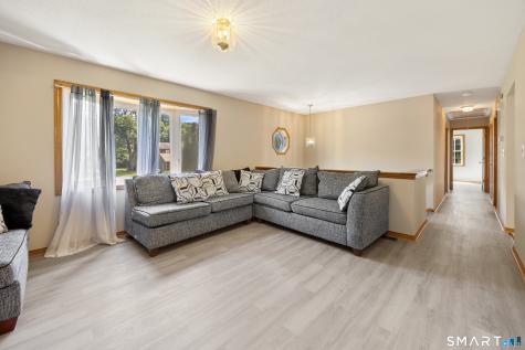 8 Plank Road Prospect CT 06712