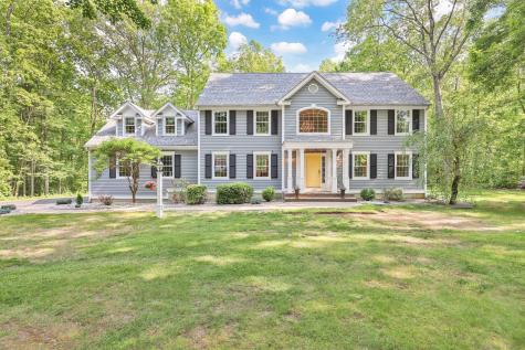 105 High Valley Drive Canton CT 06019