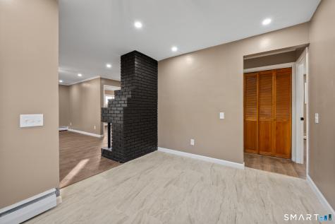 35 Patton Street East Hartford CT 06118